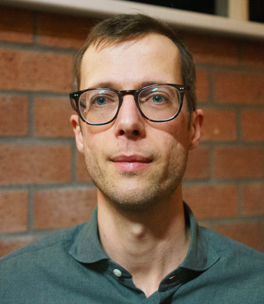 Portretfoto van Sjors van Broekhuizen